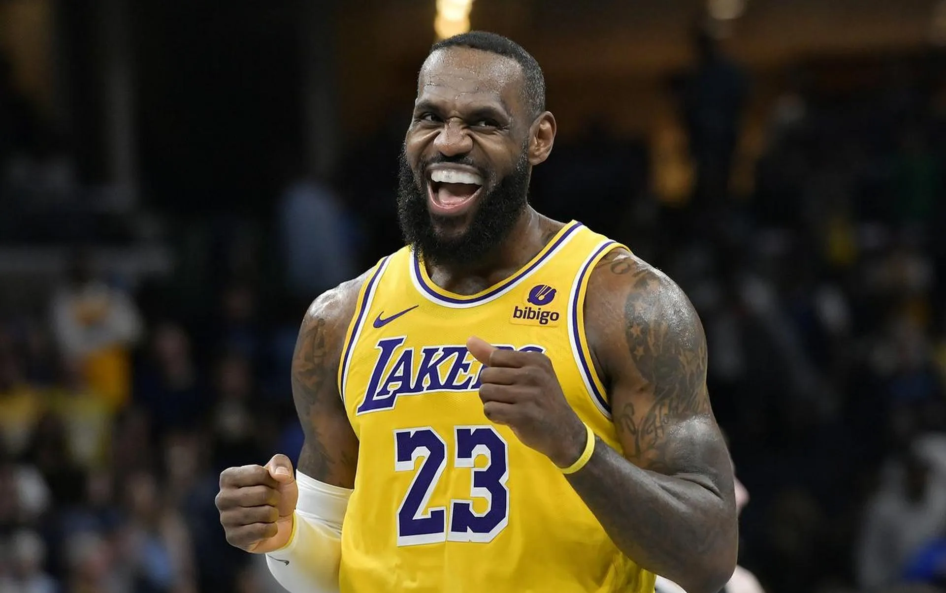 包含美国队教练压力巨大!,詹姆斯遭遇二十持续失利赛场气氛高涨的词条 包含美国队教练压力巨大!,詹姆斯遭遇二十持续失利赛场气氛高涨的词条