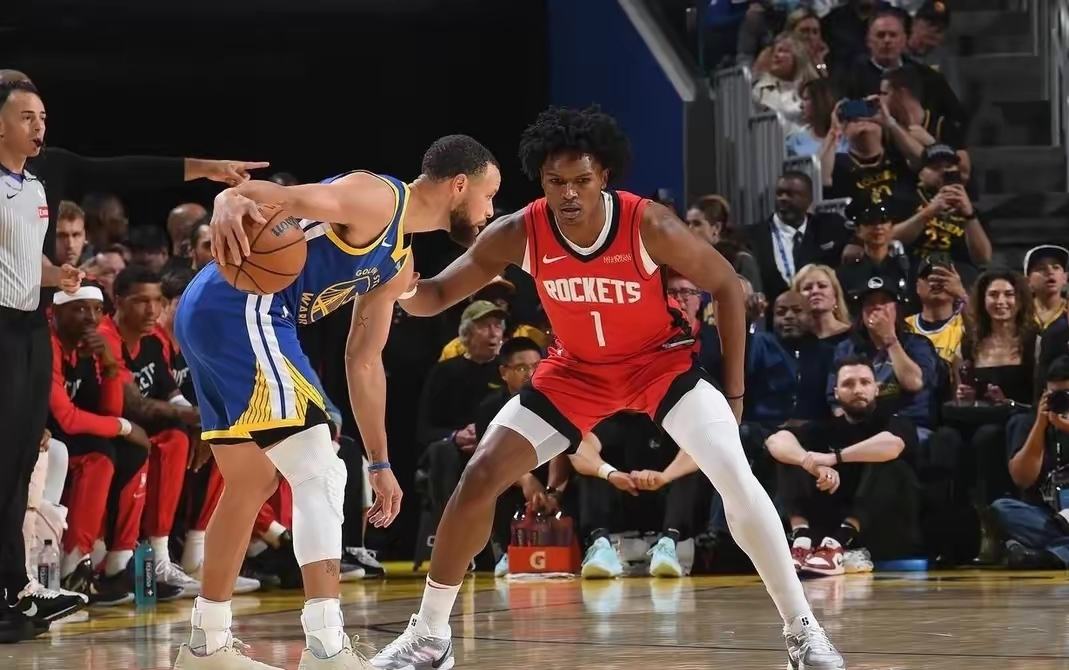 包含NBA季后赛集结日走向成谜,洛杉矶快船更衣室发声,更衣室稳定,身体对抗强度拉满的词条 包含NBA季后赛集结日走向成谜,洛杉矶快船更衣室发声,更衣室稳定,身体对抗强度拉满的词条