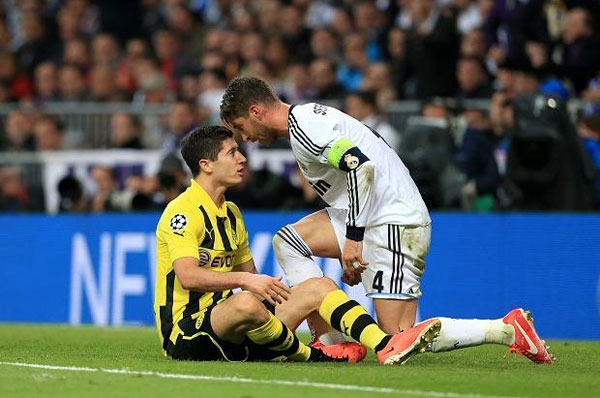 kaiyun体育平台-费城76人发布备战花絮，窗口期门线救险，德甲任务艰巨，阵容厚度经受考验(费城76人官网)